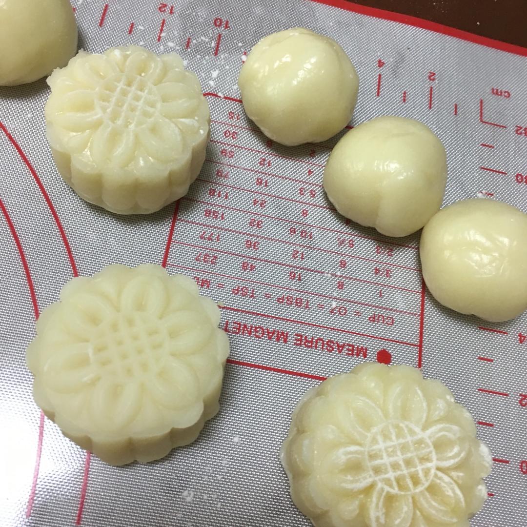 《Tinrry下午茶》冰皮月饼（奶黄馅）
