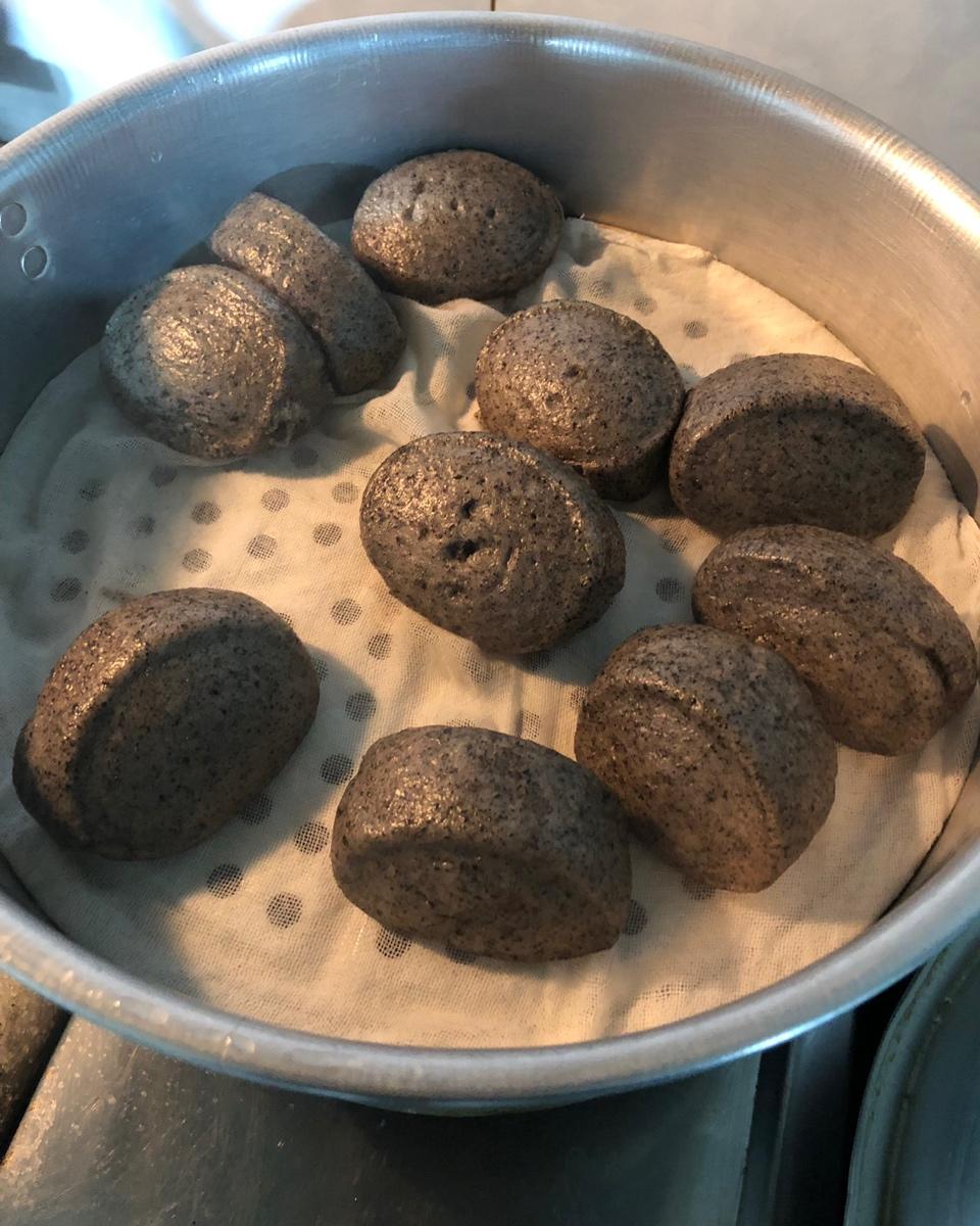 奶香黑芝麻刀切馒头