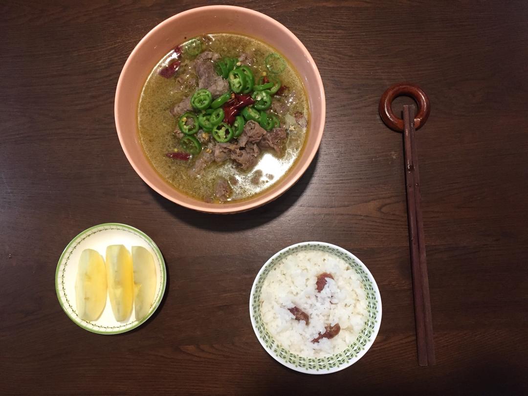 酸汤肥牛