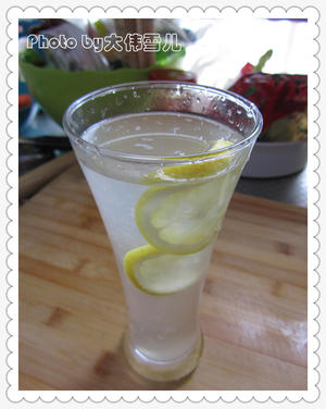 自制柠檬水的做法 步骤5