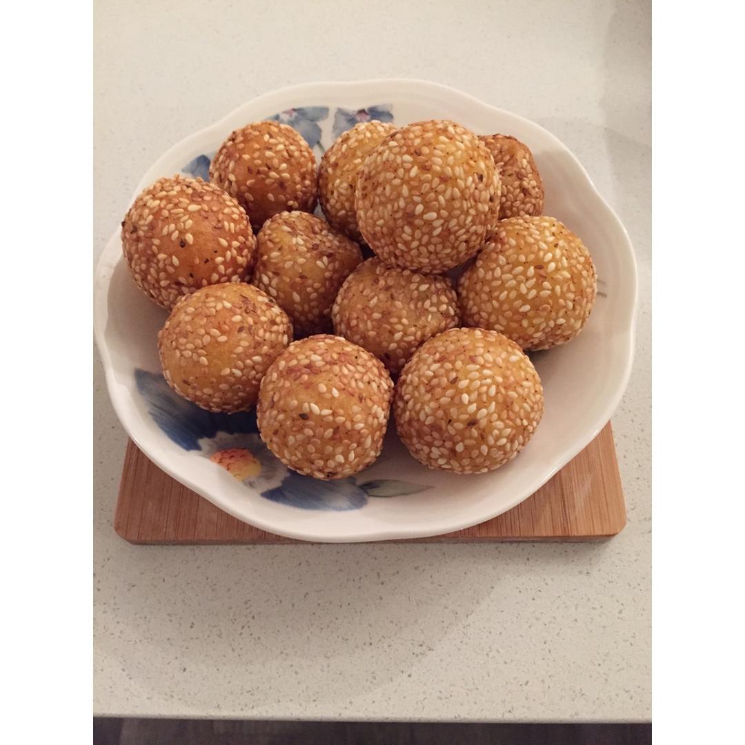 黄金球之一（南瓜芝麻球）