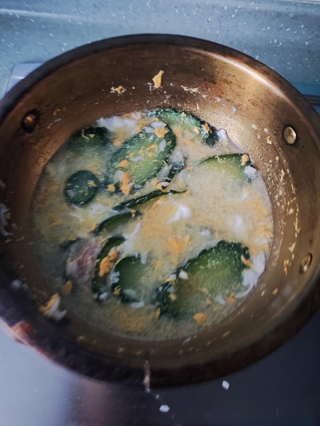 黄瓜鸡蛋汤