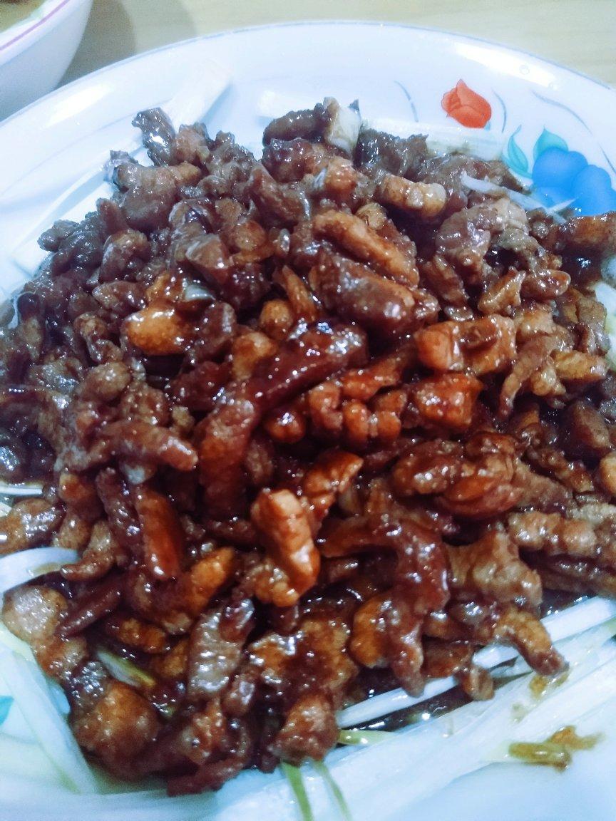 京酱肉丝