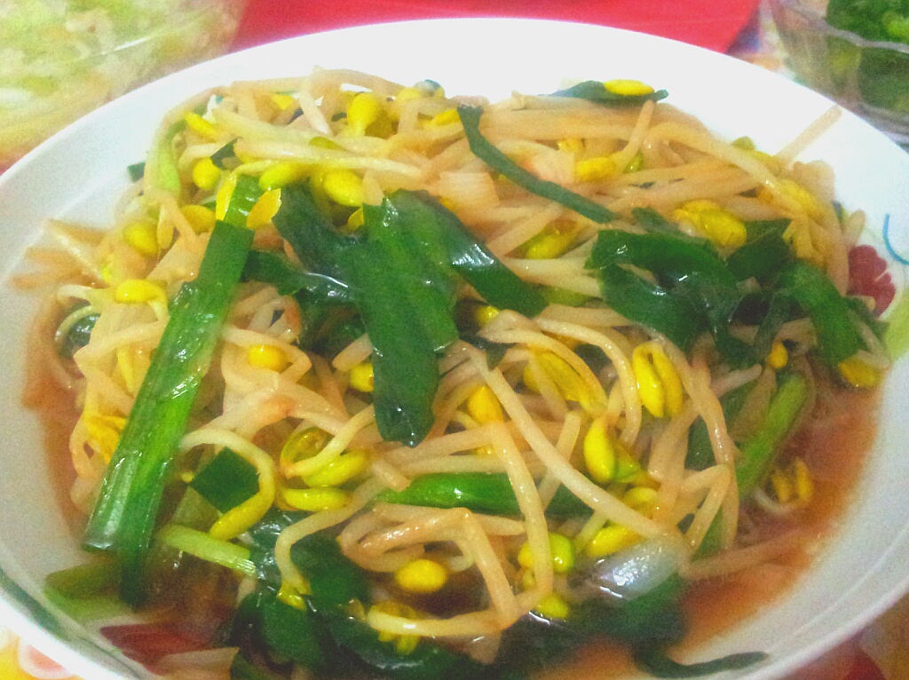 韭菜炒豆芽