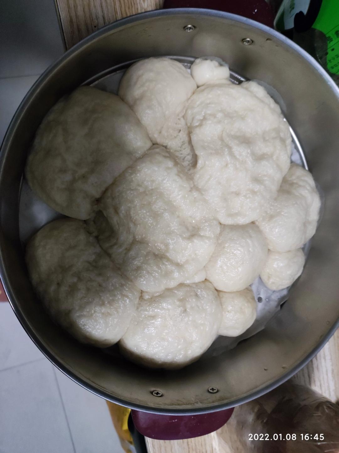 新手做馒头也能100%成功——附上非常详细的视频步骤（一次发酵法）