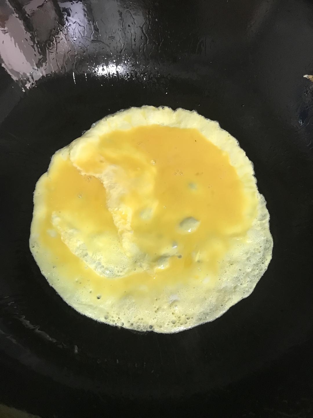 葱花肉松鸡蛋卷（超好吃，香喷喷）的做法 步骤12