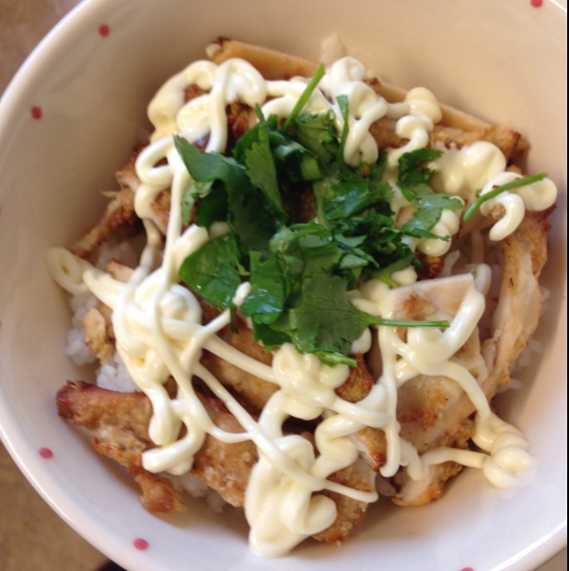 日式沙拉鸡米盖饭（唐揚げ丼）
