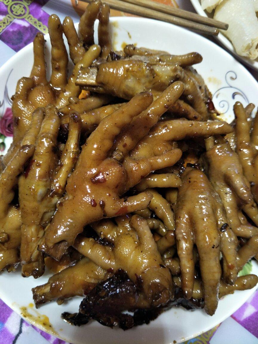 红烧鸡爪