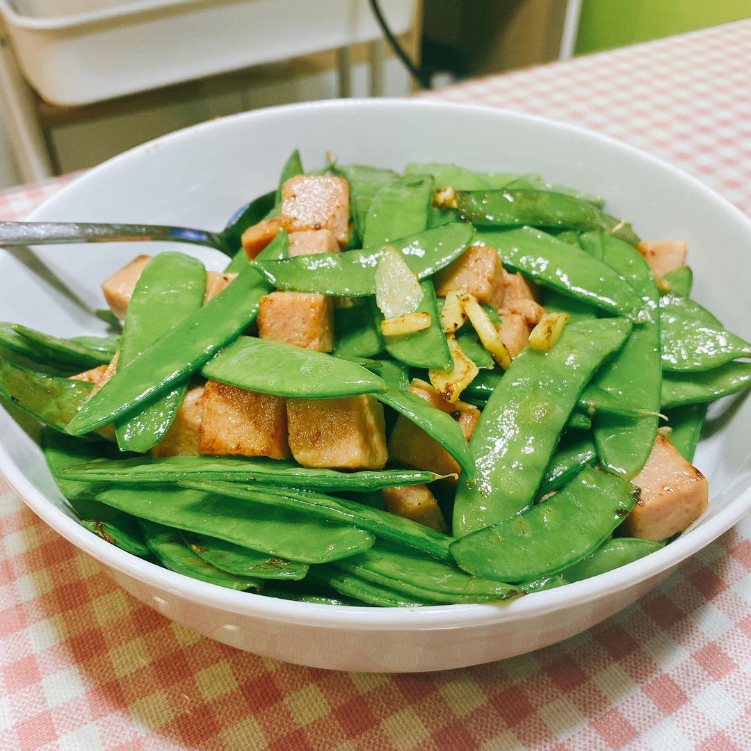 荷兰豆炒午餐肉🥩超好吃