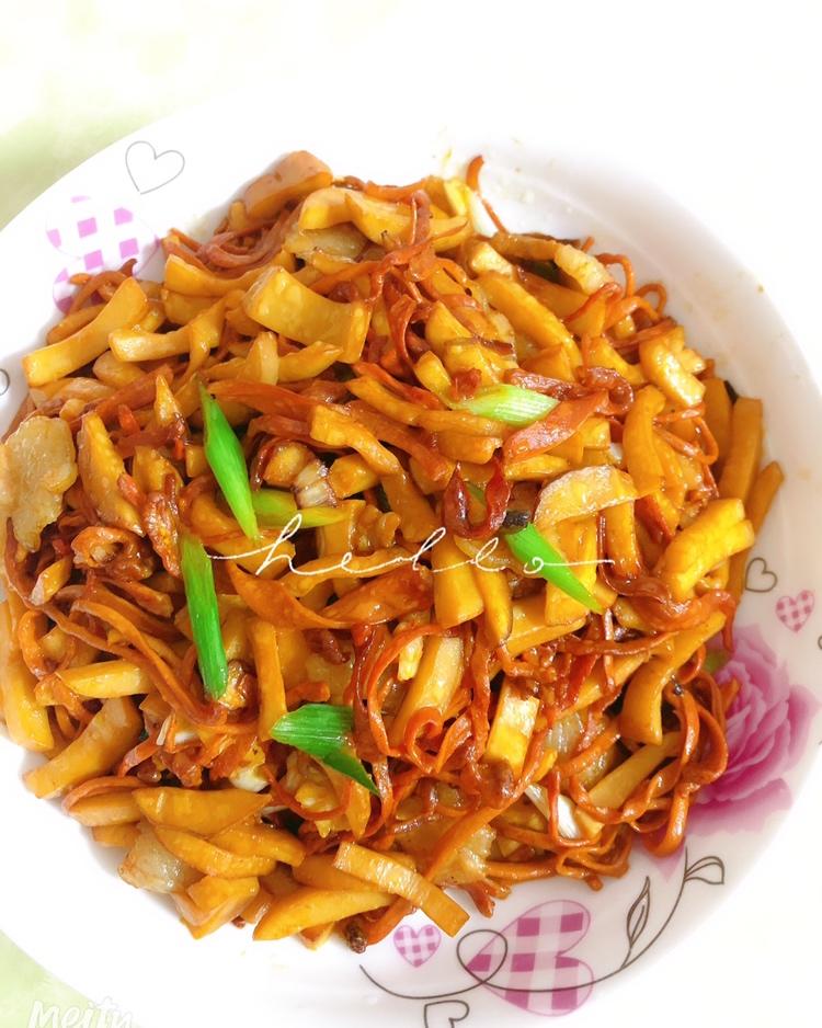 家常爆炒蘑菇😋做法适用于所有菇类，好吃的蘑菇做法