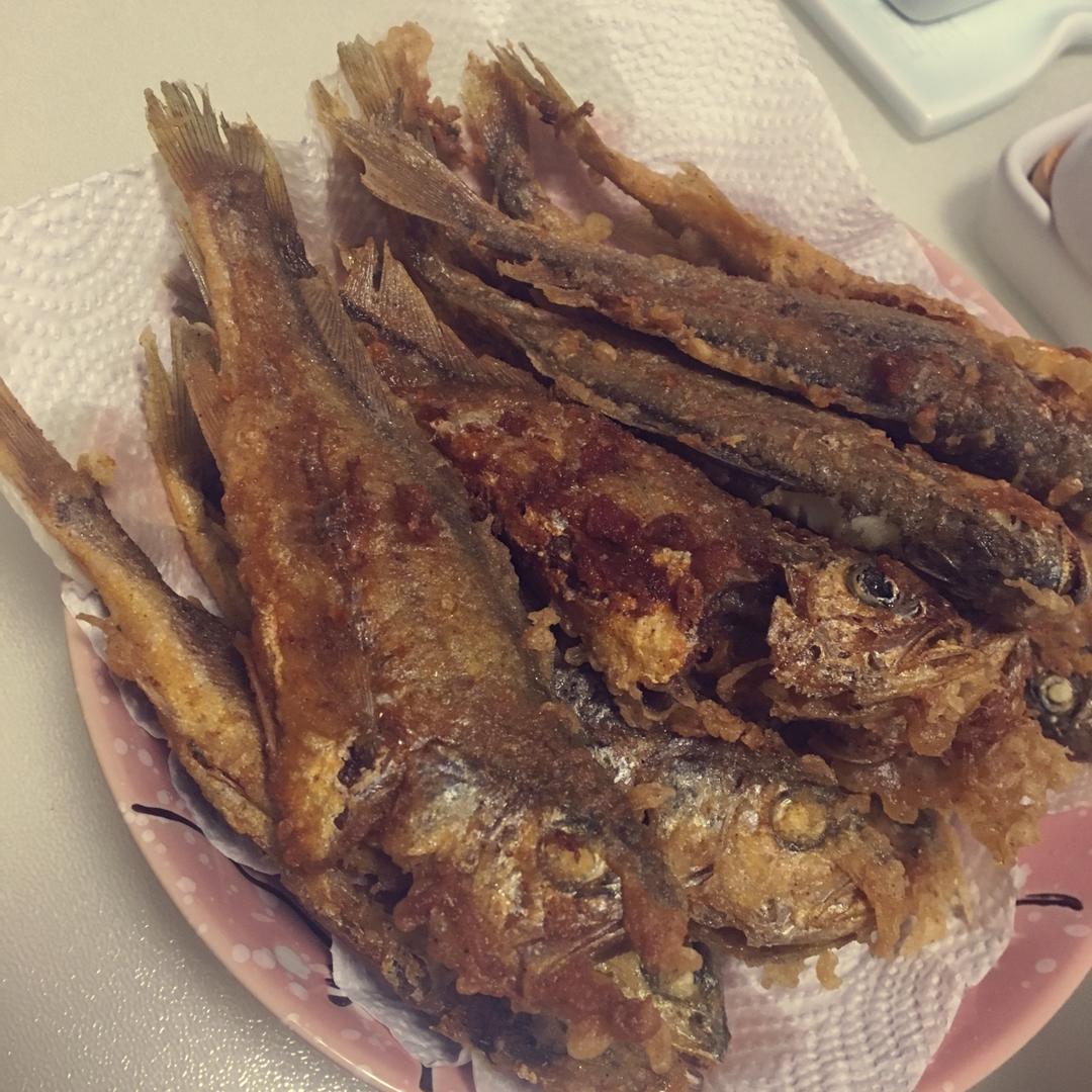 酥炸小黄花鱼