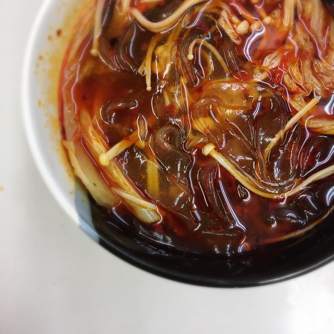 快手酸辣粉丝(米线)