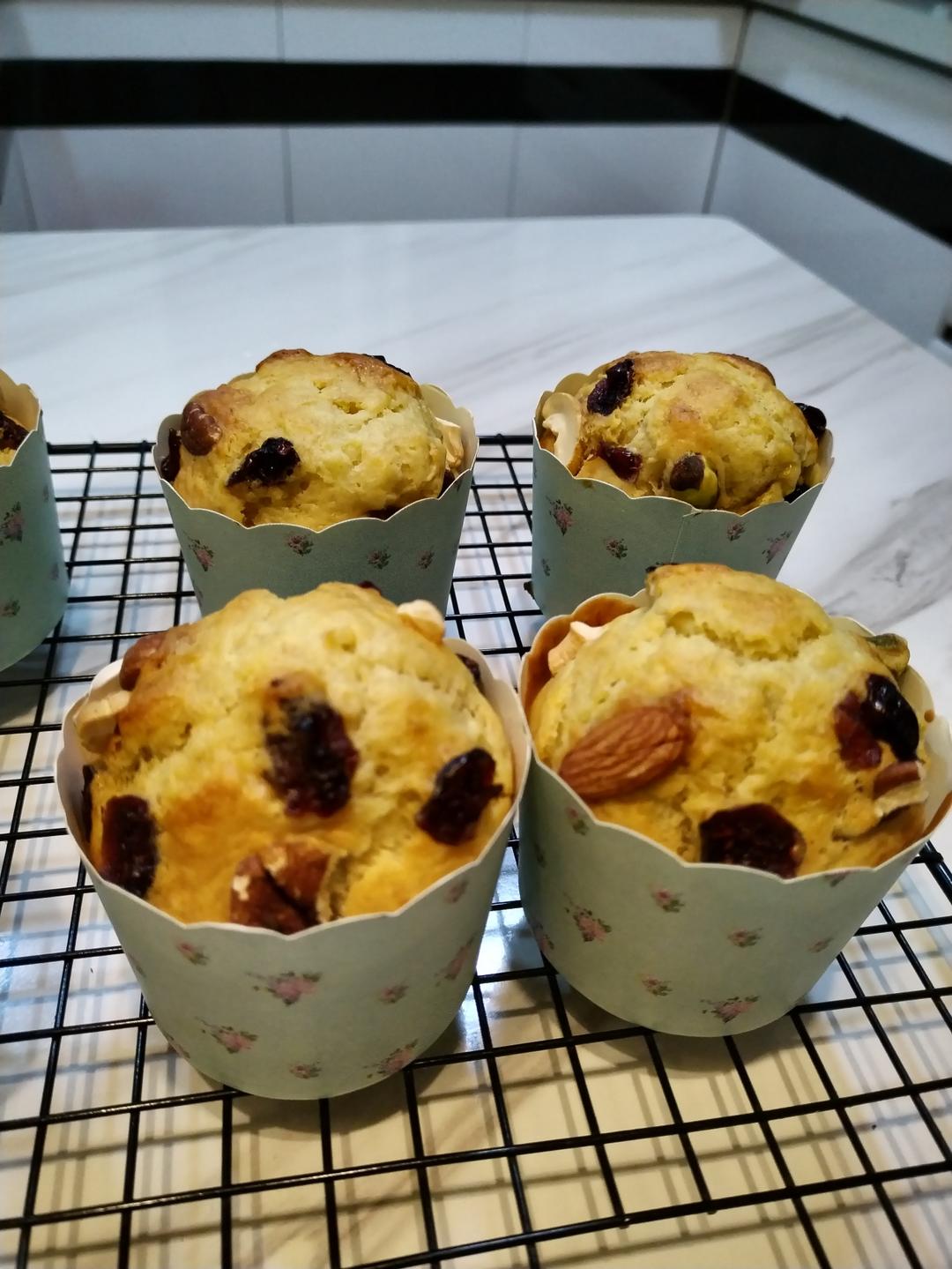 零失败香蕉纸杯蛋糕