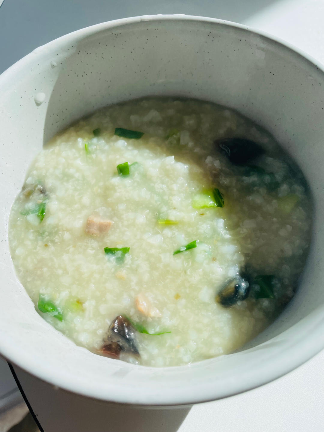 妈妈👩教我做的皮蛋瘦肉粥🥣简单快捷美味😋