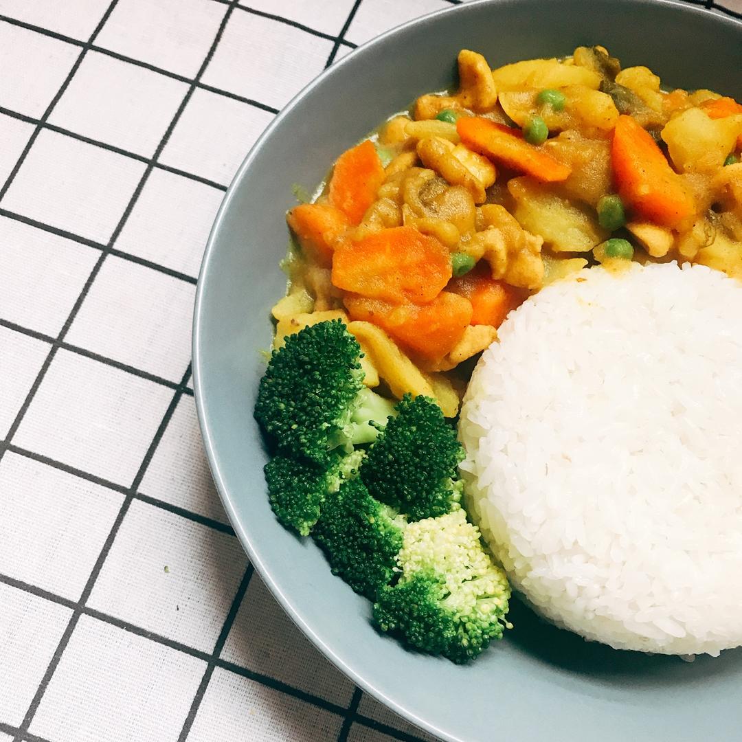 咖喱鸡肉饭