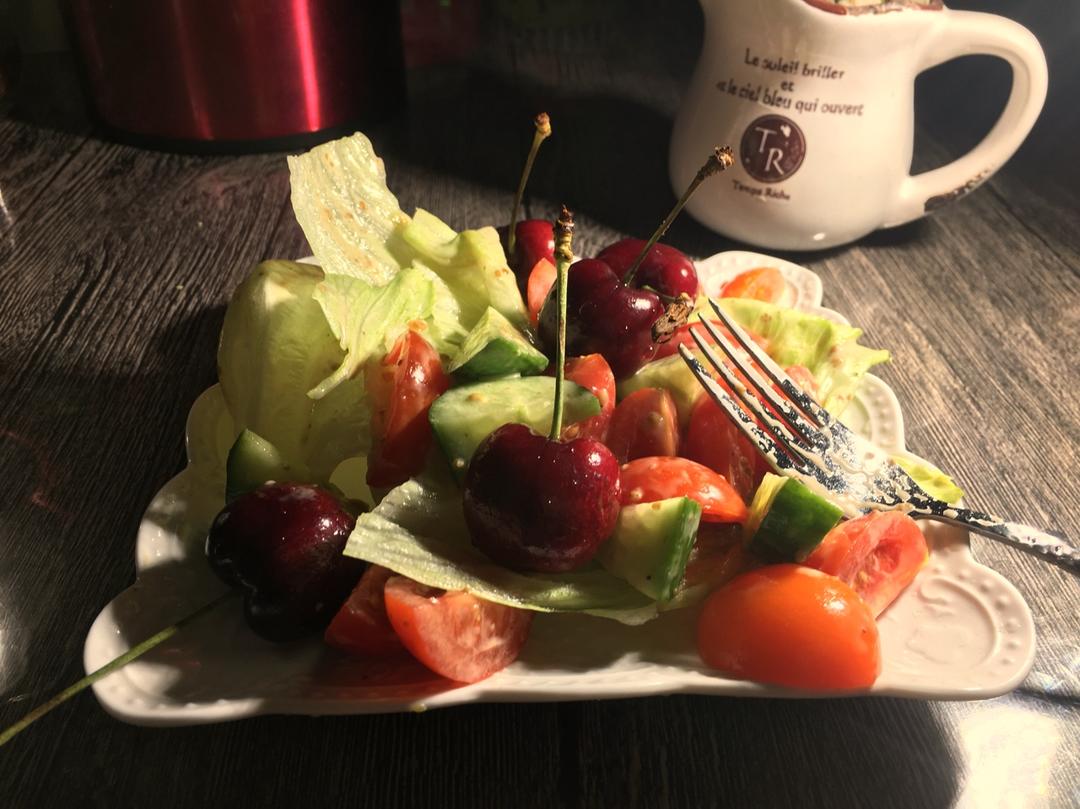 养生素食沙拉