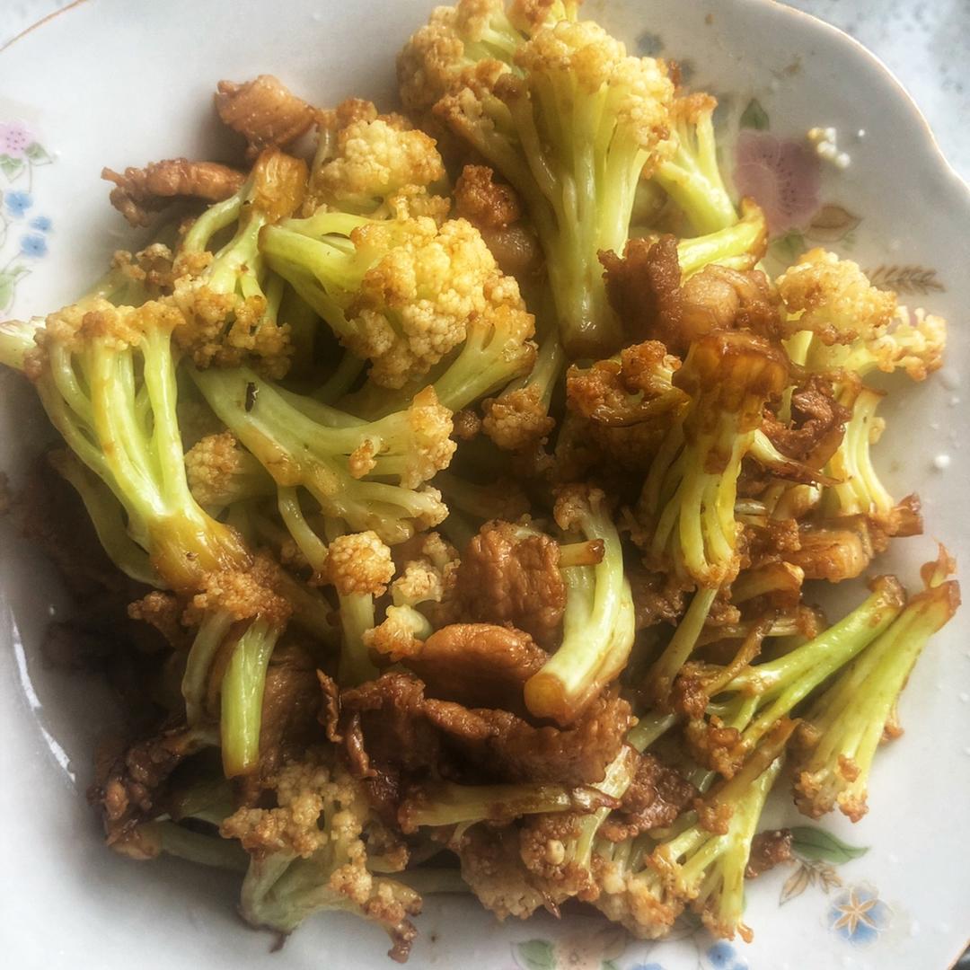 老丁的私房菜-干锅花菜