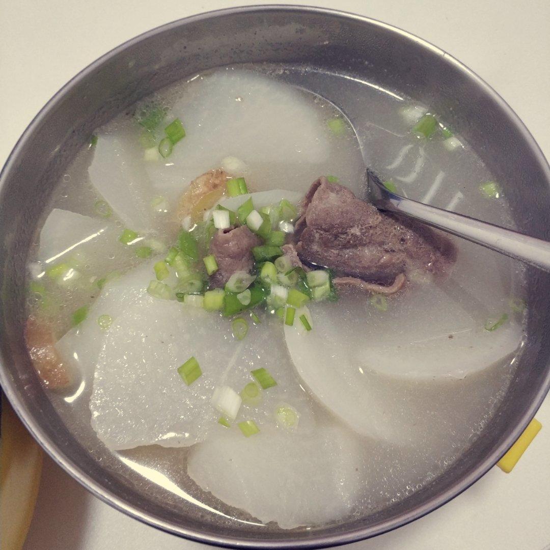 清炖白萝卜汤（独家原创）