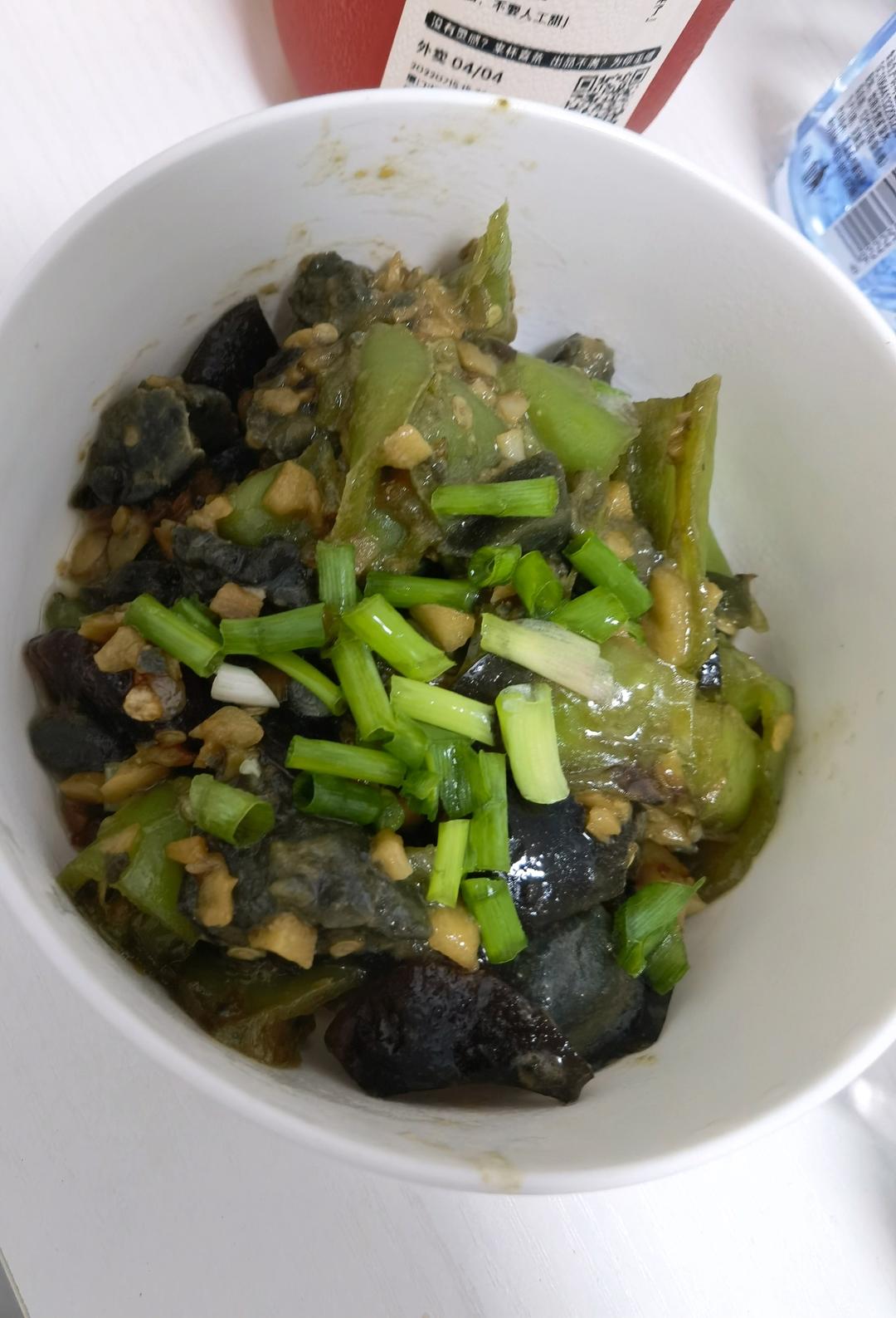 青椒皮蛋