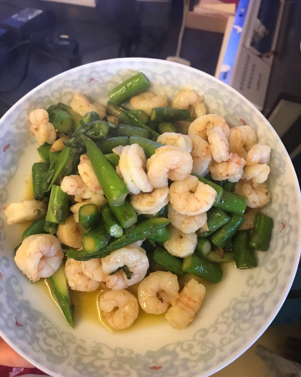 芦笋炒虾仁