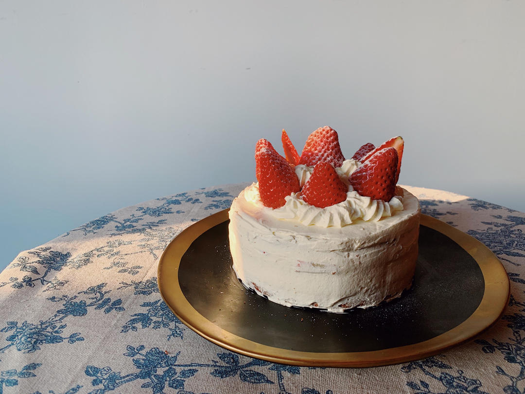日式草莓鲜奶油蛋糕（日本大师配方）