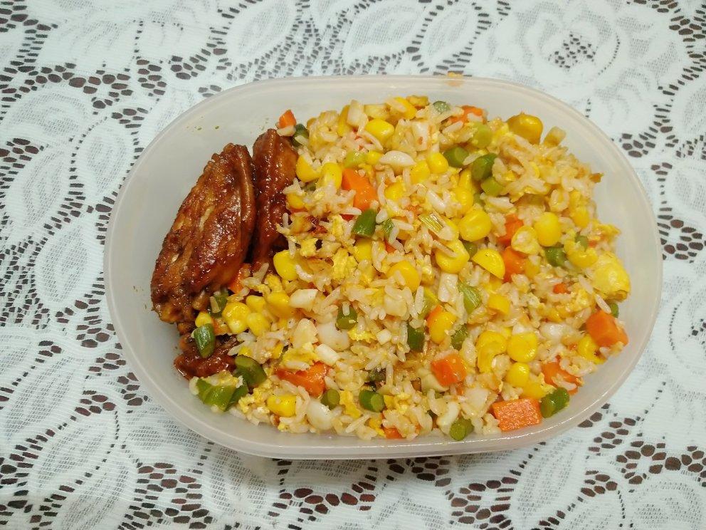 西红柿鸡蛋炒饭