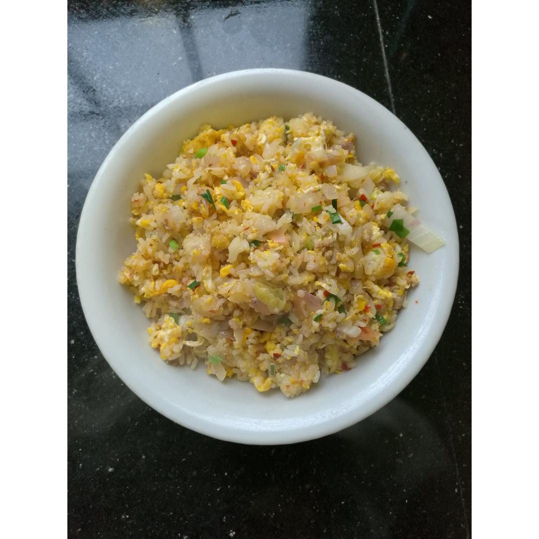家常蛋炒饭