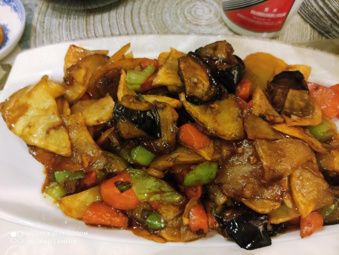 超级下饭的地三鲜