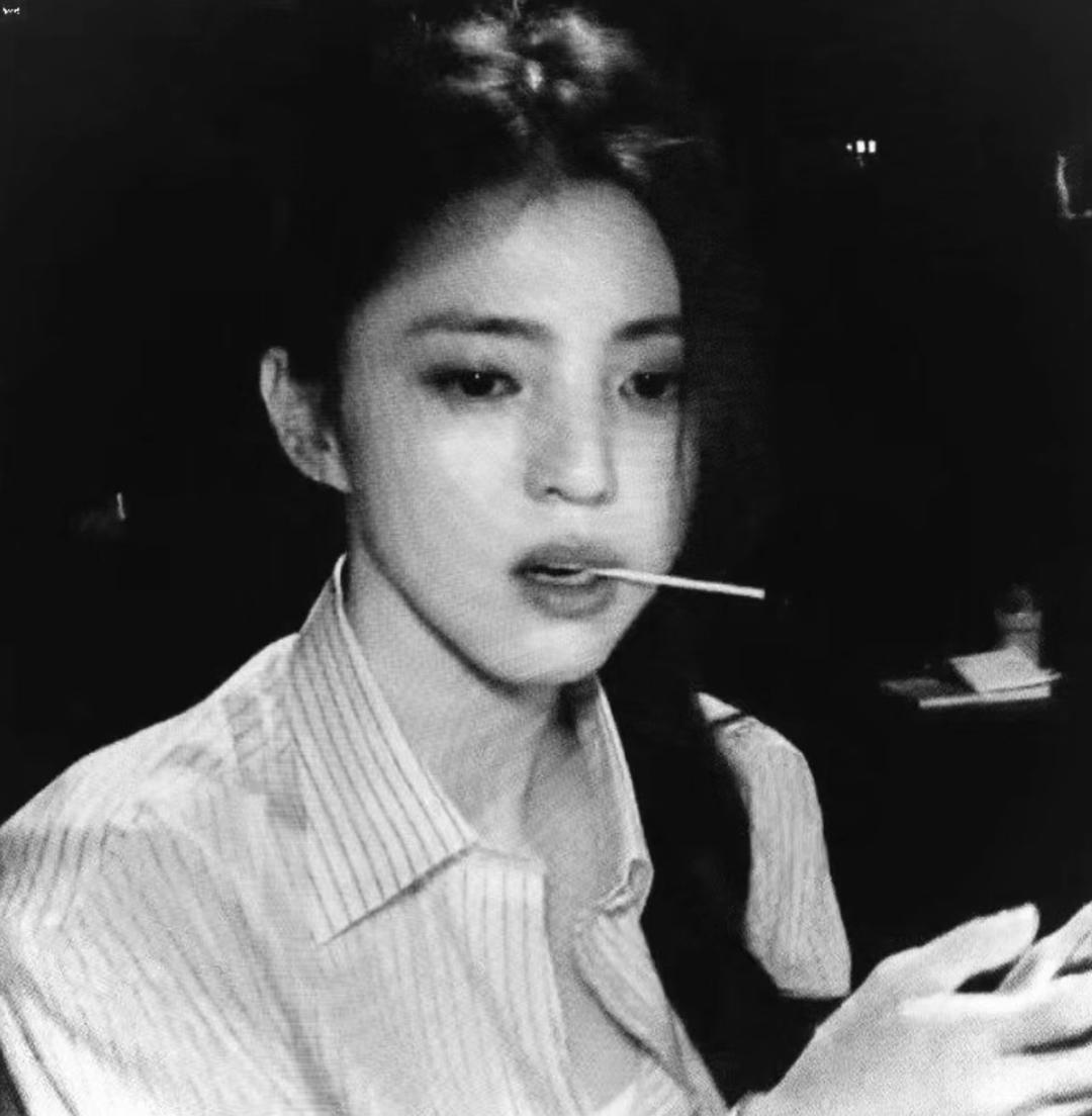 黒凛子