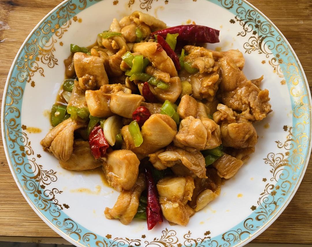 红烧鸡块 大盘鸡 青椒炒鸡做法