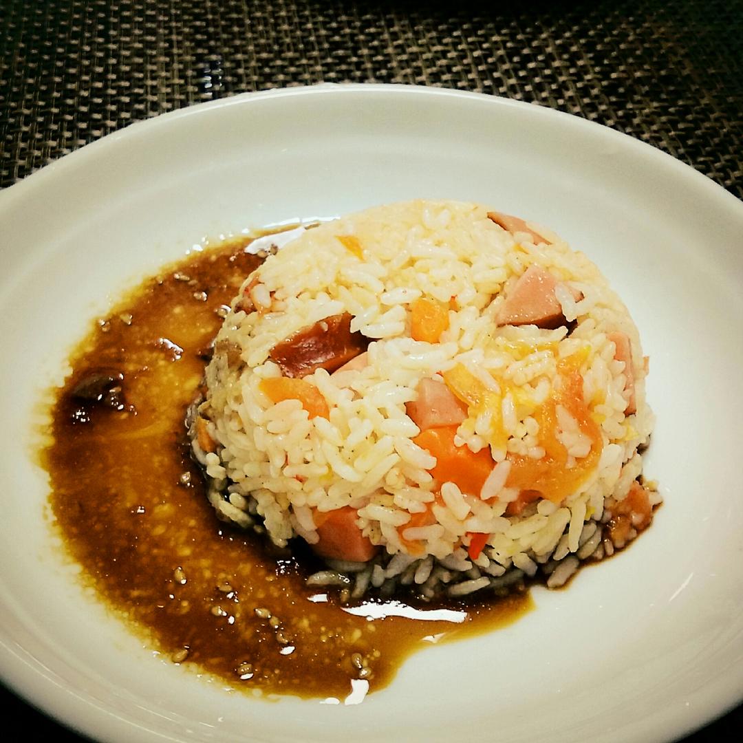 一只番茄饭