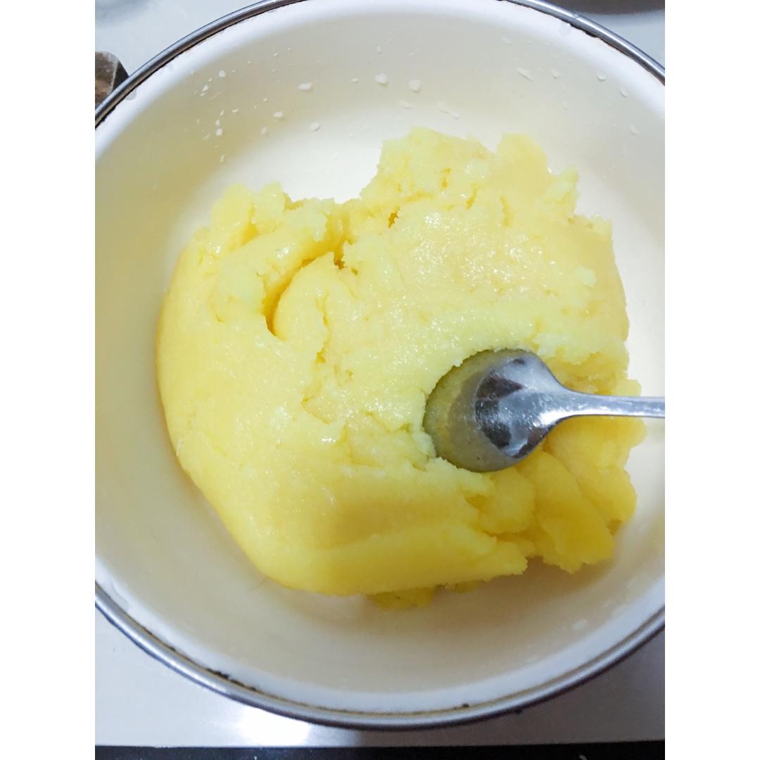 奶黄馅儿和奶黄包