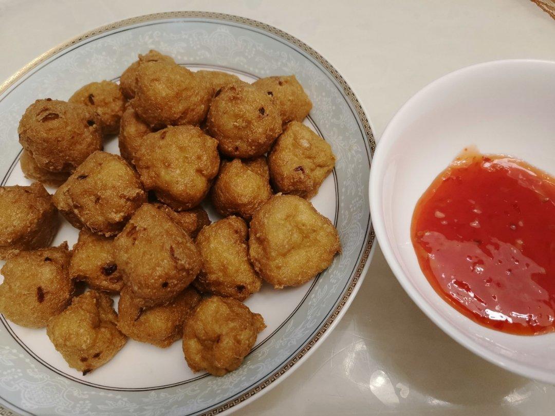 外脆内陷多汁的豆腐肉丸子