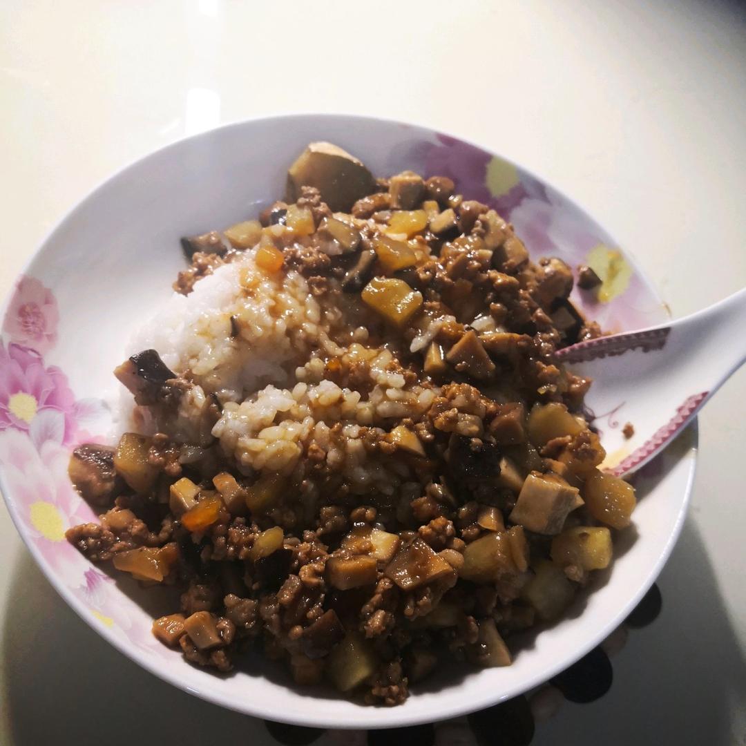 ㊙️香菇土豆肉沫拌饭❗️比外卖还好吃