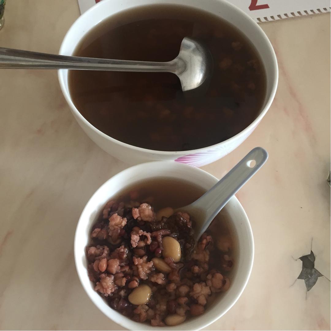 薏仁红豆芡实汤