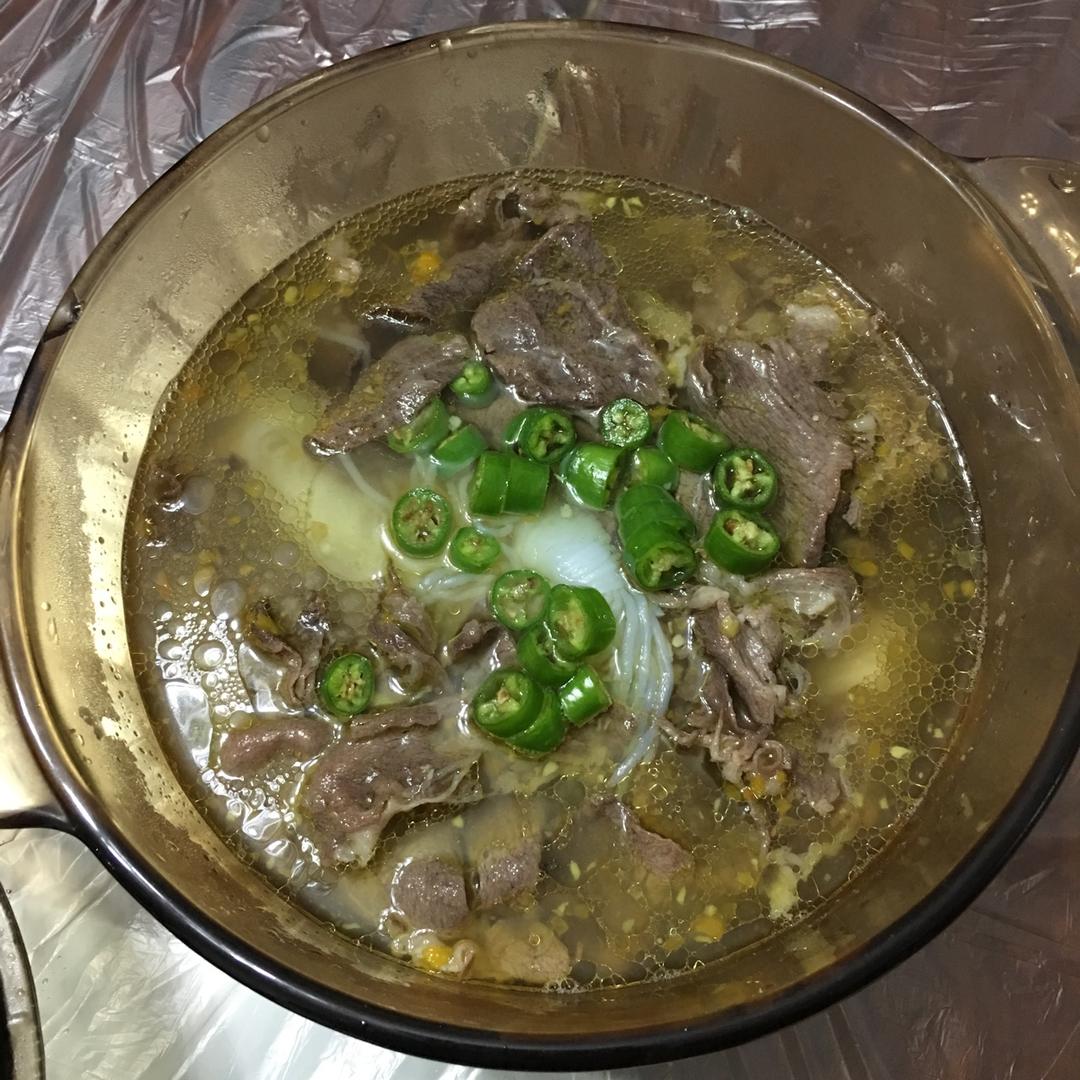 酸汤肥牛