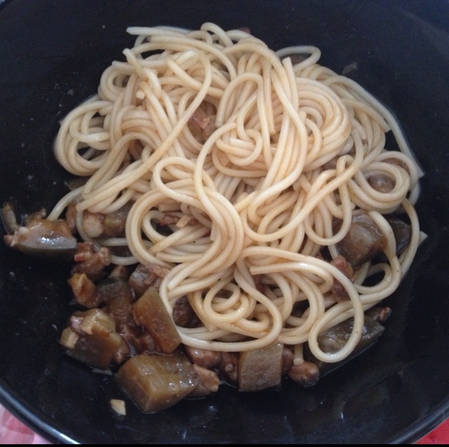 茄子肉丁打卤面