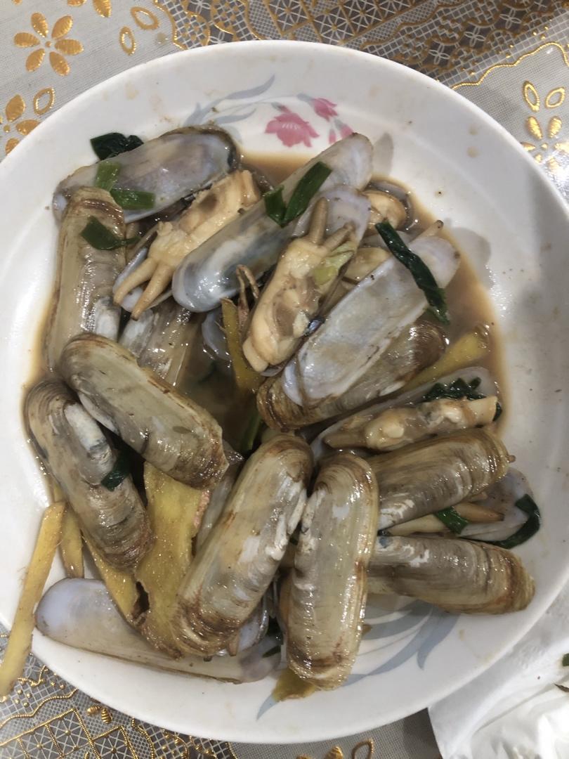葱姜炒蛏子