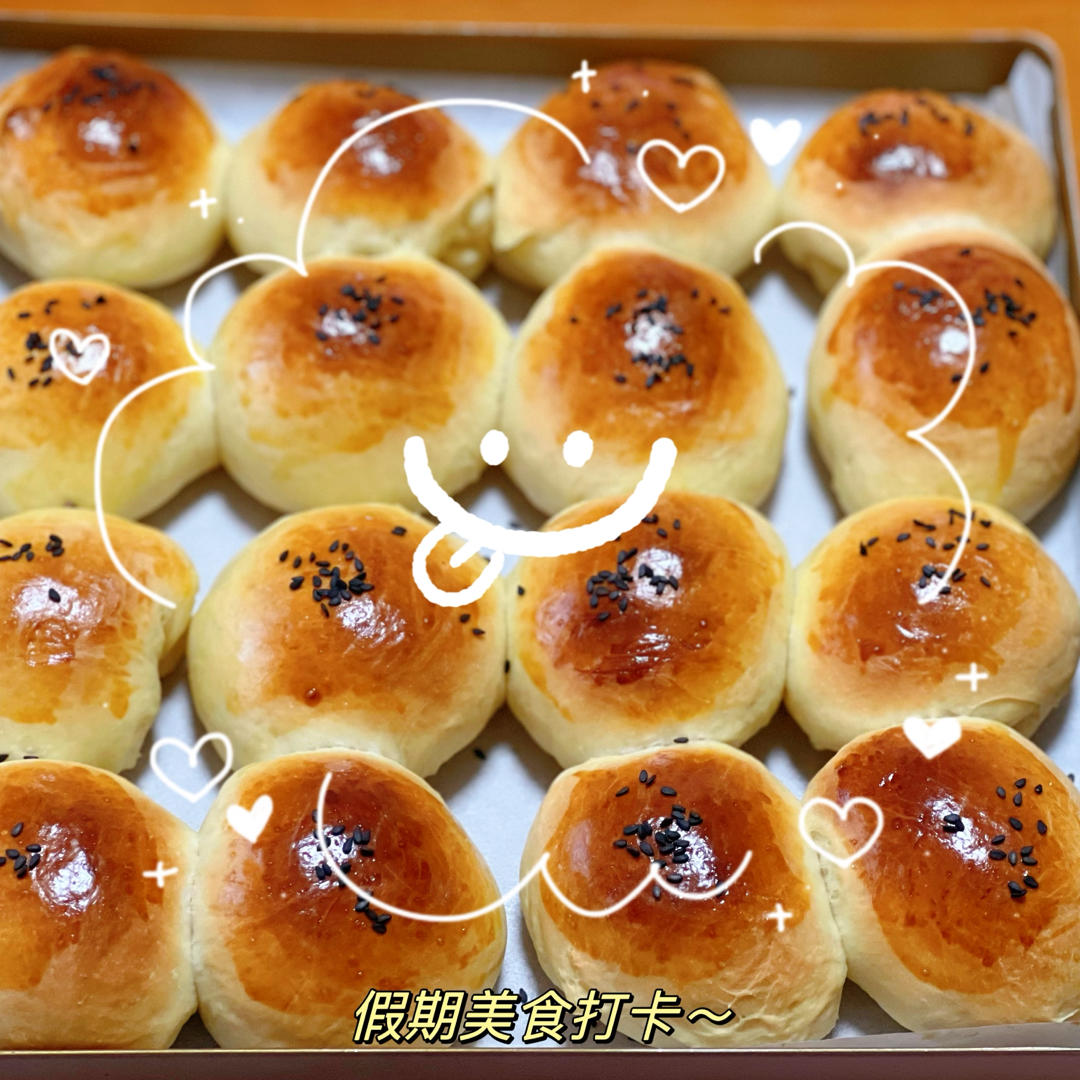 可以一片一片撕着吃的奶油小餐包