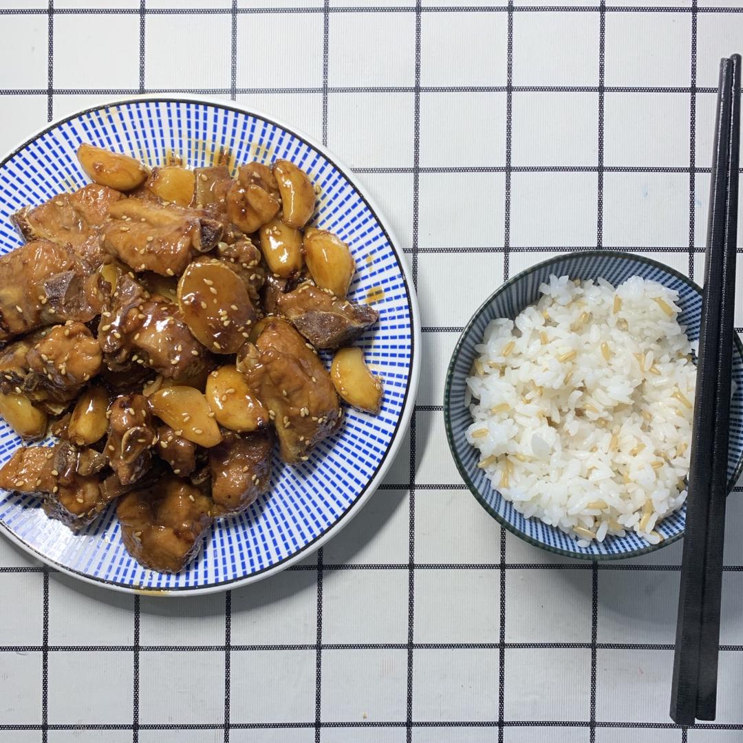 蒜香排骨