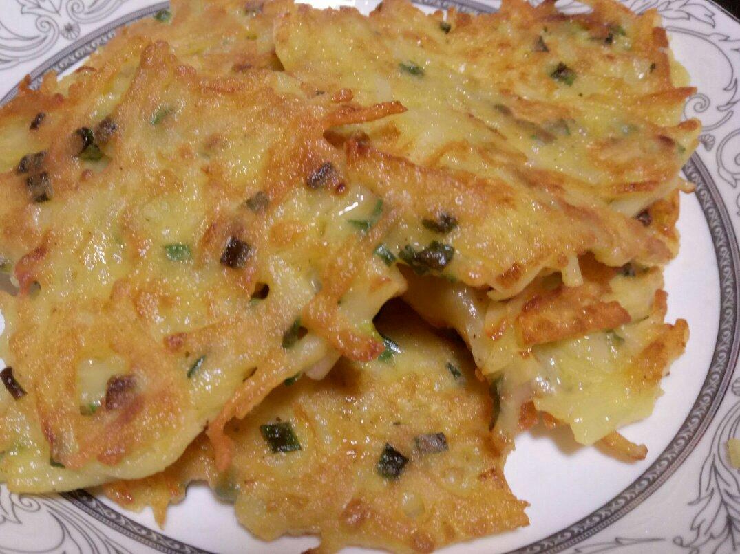 鸡蛋土豆饼