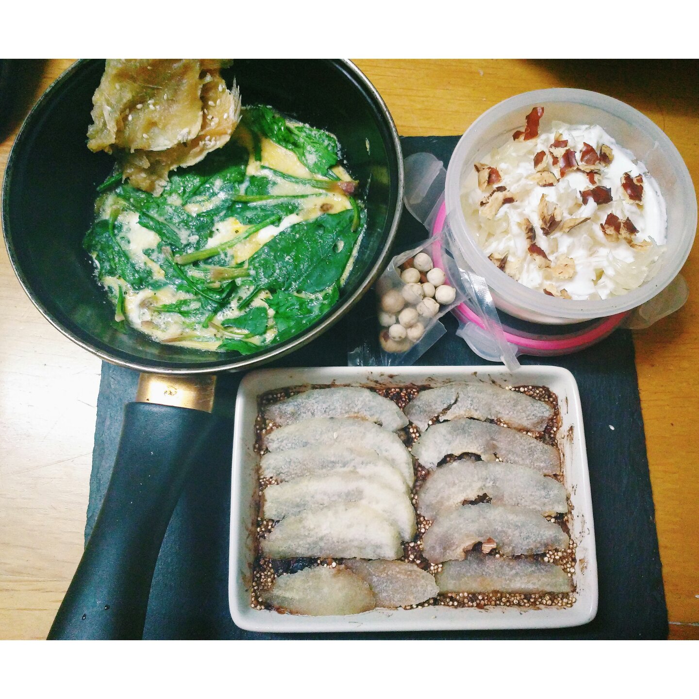 菠菜奶酪烘蛋 (无油快手早餐! )