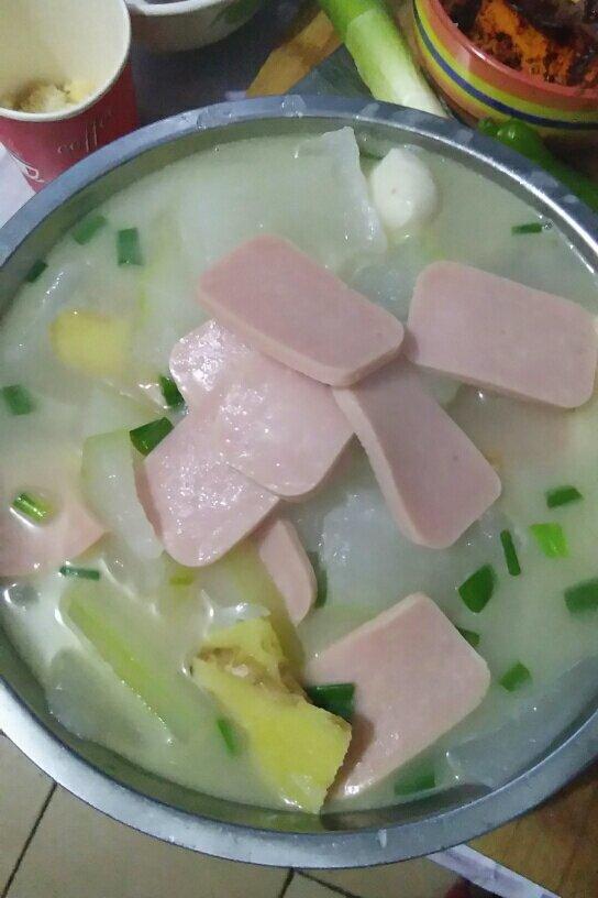 幸福很9做的火腿冬瓜汤