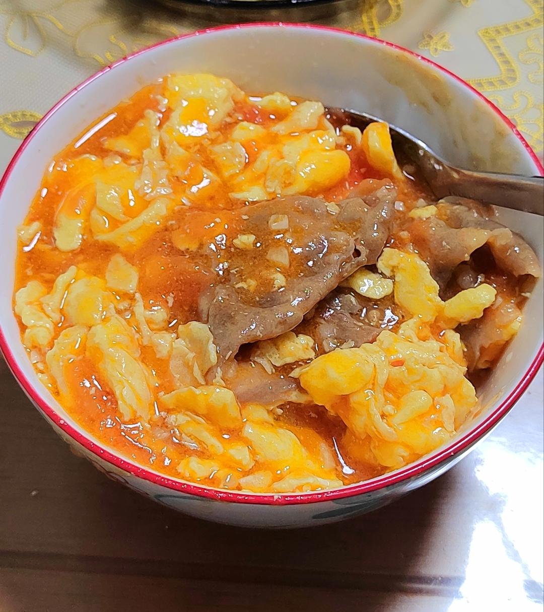 酸甜浓郁～超开胃🔥番茄滑蛋牛肉饭