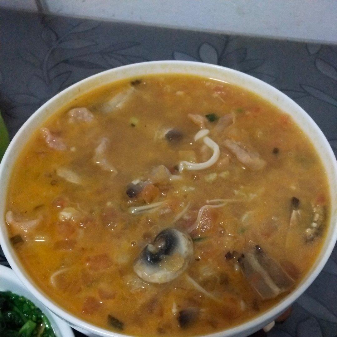 番茄肥牛金针菇