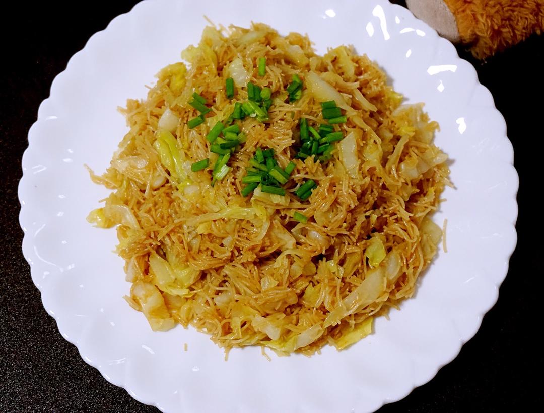 卷心菜炒粉丝 Glass noodles with Cabbage