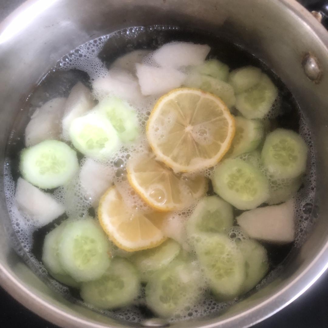 柠檬冰糖梨