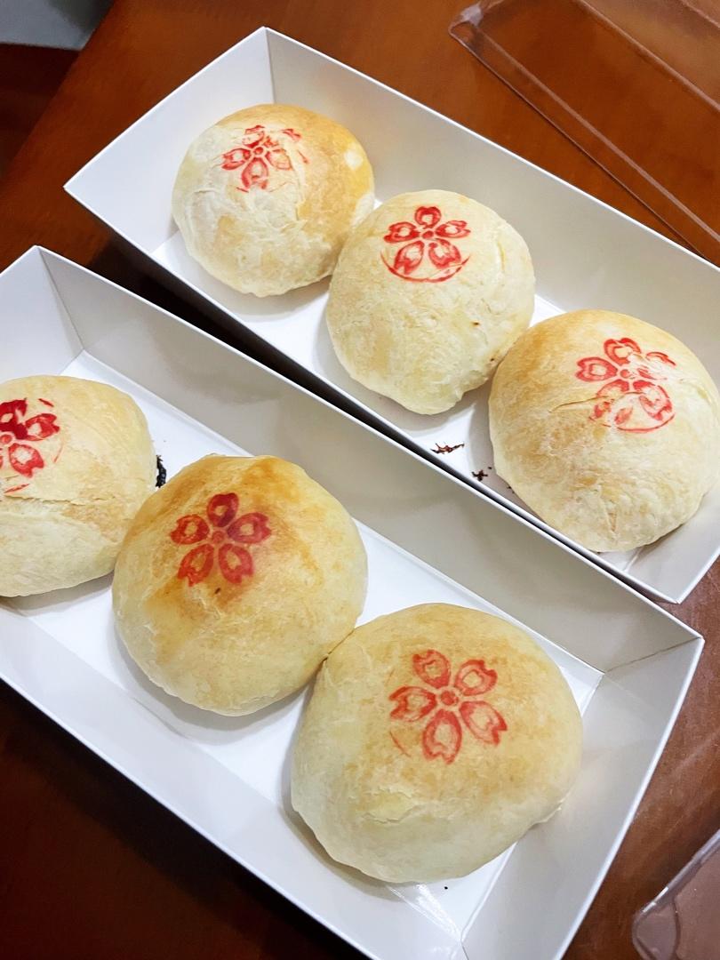 泳式鲜肉榨菜月饼