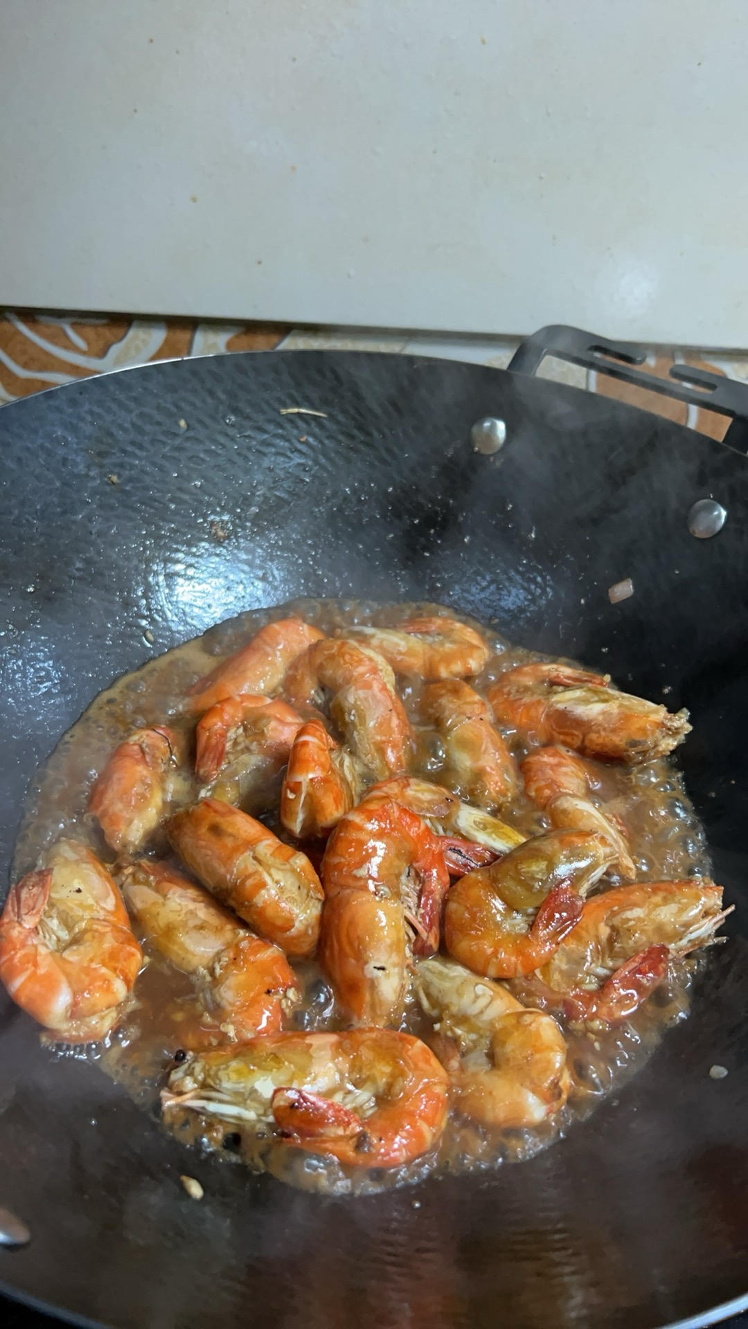 蒜蓉罗氏沼虾