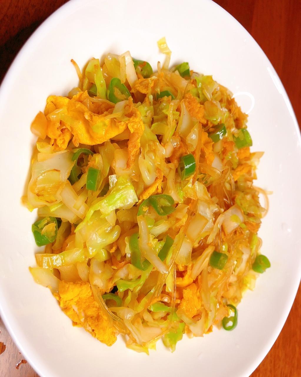 包菜炒粉丝